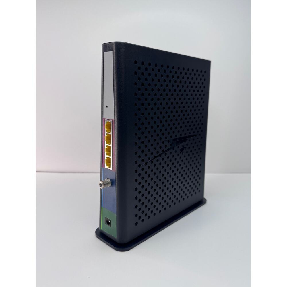 Arris SURFboard SBG8300 Desktop DOCSIS 3.1 Cable Modem and Wi-Fi Router - Picture 3 of 5